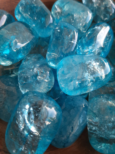Blue Crackled Quartz Crystal Set of Tumbled Stones Smoothed and Polished - 2x3cm