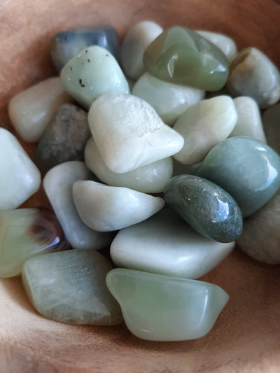 Jade Crystal Set of Tumbled Stones Smoothed and Polished - 2x3cm