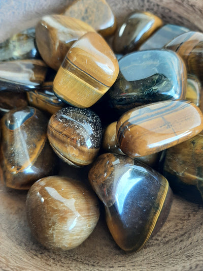 Tiger Eye Crystal Set of Tumbled Stones Smoothed and Polished - 2x3cm