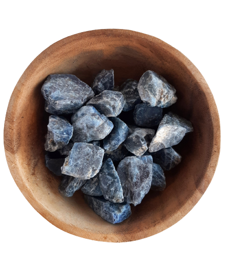 Smooth and semi polished Sapphire Chunk - 2x3cm