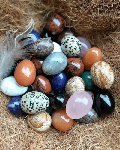 Mini 30mm Crystal Egg Gift Pack of 12 Stones