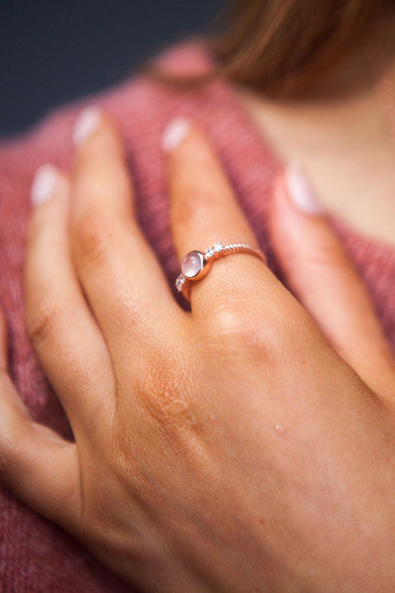 Rose Quartz Rose Gold Calixta Ring